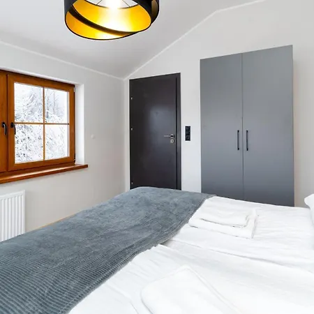 Wonder - Karkonosz Blisko Wyciagow Narciarskich, Szlakow I Restauracji 카르파츠